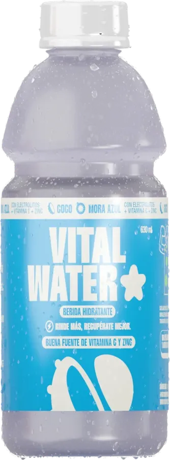 Botella de bebida hidratante coco y mora azul